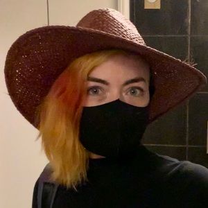 Meet your Posher, June